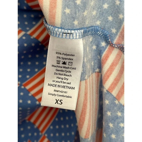 LulaRoe Irma Blouse Size XS - Picture 5 of 6